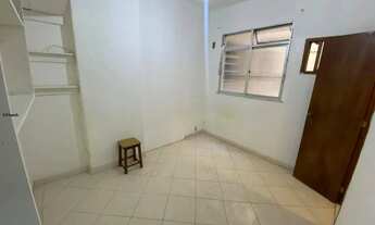 Imagem: Kitnet para Venda em Niterói, Centro, 1