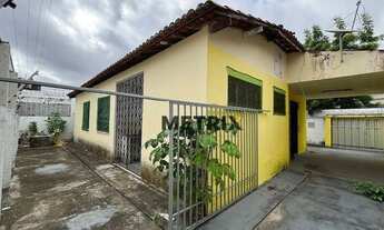 Imagem 6: Casa plana à venda, 246m2, 3 quartos, 1 suíte, 3 vagas, por R$ 400.000