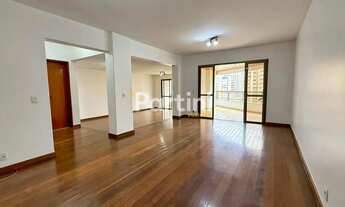 Imagem 6: Condominio Edificio Lautrec Setor Bueno - Em frente a Praça da T-25