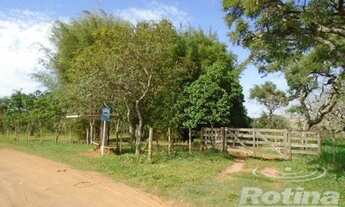 Imagem: Chácara à venda, 3 quartos, Área Rural