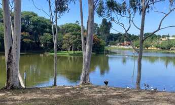 Imagem 7: Excelente terreno plano em cond fechado com lago e muito verde