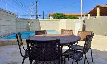 Imagem 3: Casa de esquina, avarandada, 320m2, três quartos sendo suítes, armários nos principais côm