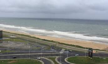 Imagem 3: Apartamento para venda com 68 metros quadrados com 2 quartos frente mar em Armação - Salva
