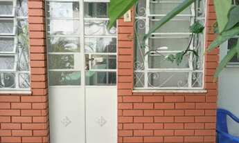 Imagem 1: Casa de condomínio para venda possui 250 metros quadrados com 4 quartos em Centro - Niteró