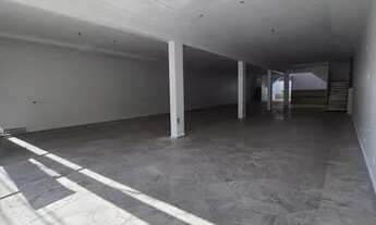 Imagem 4: Ponto comercial/Loja/Box para aluguel possui 1180 metros quadrados