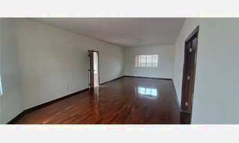 Imagem 2: Imóvel com 5 dormitórios mais studio