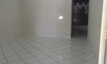 Imagem 6: Alugo casa,3 quartos,com quintal. Morada de Laranjeiras,na rua da escola