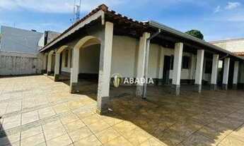 Imagem: Casa com 3 dormitórios à venda, 236 m²