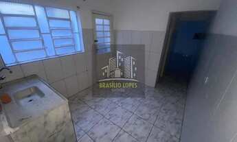 Imagem 5: Quarto, sala e cozinha na Vila Monumento com 1 dormitório