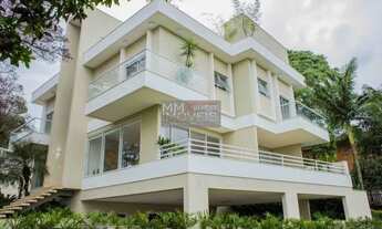 Imagem: Sobrado com 4 dormitórios, 719 m²