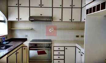 Imagem 13: Casa para venda possui 389 metros quadrados com 3 quartos em Jardim Novo Mundo - São Paulo