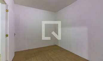 Imagem 4: Casa para Aluguel - Jardim Elvira, 2 Quartos, 24 m2