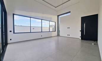 Imagem 4: Casa de condomínio térrea para venda tem 226 metros quadrados com 3 quartos