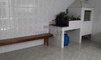 Imagem 6: Casa para venda com 347 metros quadrados com 6 quartos