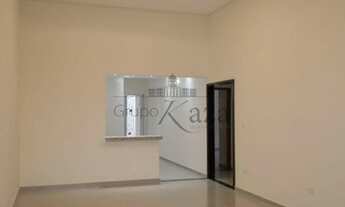 Imagem 2: Casa - Jacareí - Loteamento Villa Branca - 3 Dormitórios - 210m²