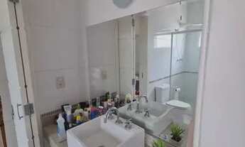 Imagem 7: Casa para venda tem 190 metros quadrados com 2 quartos em Embaré - Santos - SP