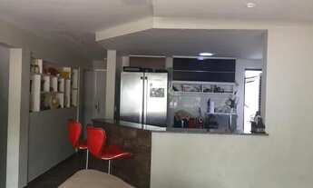 Imagem: Casa de condomínio para aluguel tem 162