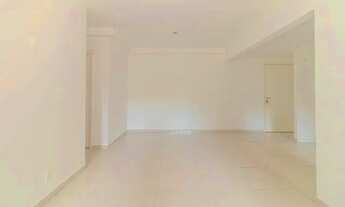 Imagem 5: Apartamento com 3 Dormitorio(s) localizado(a) no bairro JARDIM CARVALHO em Porto Alegre