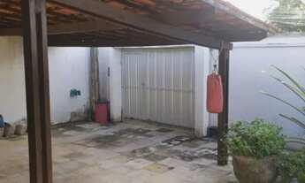 Imagem 2: Casa para venda possui 190 metros quadrados com 3 quartos em Piedade - Jaboatão dos Guarar