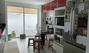 Imagem 3: Casa alto padrão no Condomínio Extremo Oriental com 5 suítes + DCE