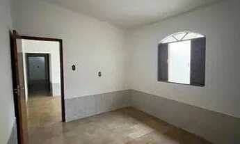 Imagem 7: Casa em campo grande(próx ao hospital Di carp) longe de comunidade