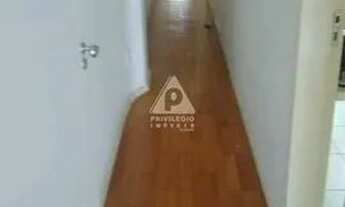 Imagem 6: Excelente apartamento, sala ampla, 3 quartos sendo 1 suíte,1 vaga na escritura