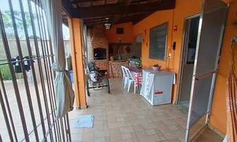 Imagem 3: Casa no litoral a venda, espaço gourmet e 01 suíte. Itanhaém/SP