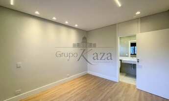 Imagem 4: Casa de Alto Padrão - Residencial Jardim do Golfe - 350m² - 4 Suítes