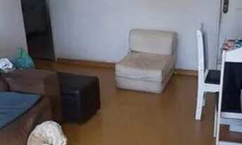 Imagem 6: Apartamento na Vila da Penha no 1º andar de frente com 2 varandas, 2 quartos, d