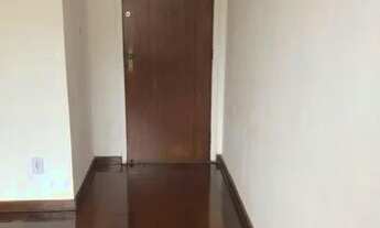 Imagem 3: Apartamento 2 quartos reformado em condomínio fechado - Aceita permuta!