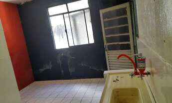 Imagem 3: Casa nos fundos Casa com 1 dormitório