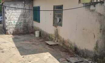 Imagem 4: Casa na Avenida Casa com 2 dormitórios