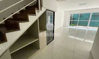 Imagem 7: Casa de Condomínio Fechado, totalmente seguro. 4 dormitórios, lareira, 3 vagas