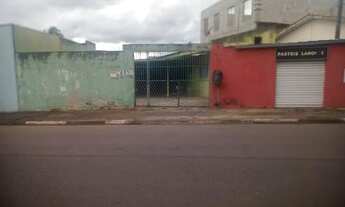 Imagem 2: Casa 2 quartos, terreno de 218m²