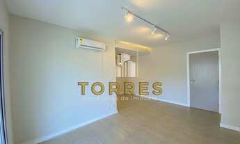 Imagem 5: Locação anual na praia das Astúrias com varanda gourmet e lazer completo, pacote R$5.500!