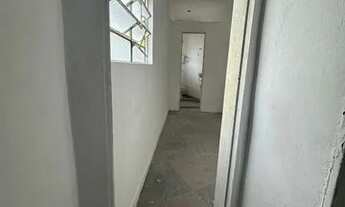 Imagem 6: Casa comercial no centro de Caruaru perto da Igreja e Prefeitura