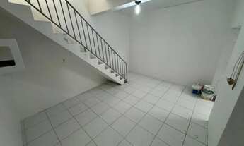 Imagem 7: Oportunidade Única - Imóvel Comercial/Residencial de Luxo!