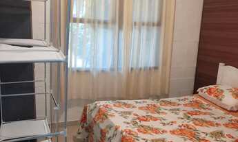 Imagem 2: Casa na Armação, há uma quadra do mar