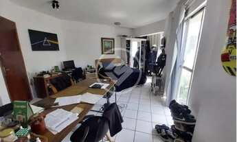 Imagem 5: HB Studio com sacada e áreas de lazer completa