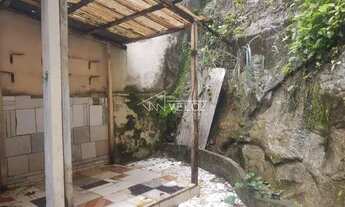 Imagem: Casa de Vila Linear / Residencial / Catete