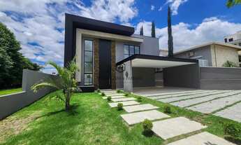 Imagem 5: Piscina Ampla com Ilha | 4 Suítes | 6 Banheiros