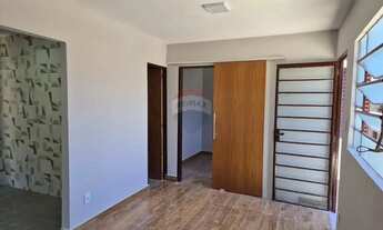 Imagem: Casa com 2 quartos térrea para alugar em