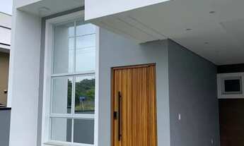 Imagem 2: Linda Casa à Venda em Forquilhas, São José