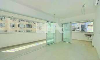 Imagem 3: Apartamento com varanda novo