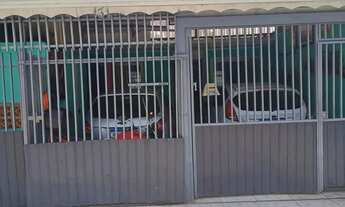 Imagem: Casa à Venda em Araucária com 3 Quartos