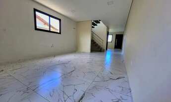 Imagem 3: Casa à Venda no Campeche - 3 Dormitórios - Próximo da Avenida Pequeno Príncipe