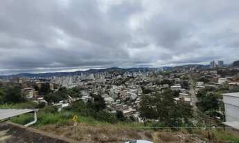 Imagem 7: Casa com 3 quartos à venda, 210 m² por R$ 529.000 - Santa Cecília - Juiz de Fora/MG