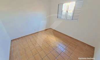 Imagem 4: Casa com 1 quarto, sala, cozinha, banheiro e área de serviço