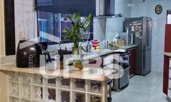 Imagem 5: Casa mobiliada e reformada com 4 quartos - Vila São Jorge Aparecida de Goiânia