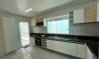 Imagem 4: Linda Casa Térrea Mobiliada com 03 qtos sendo uma suíte e uma semi suíte no Forest Hill